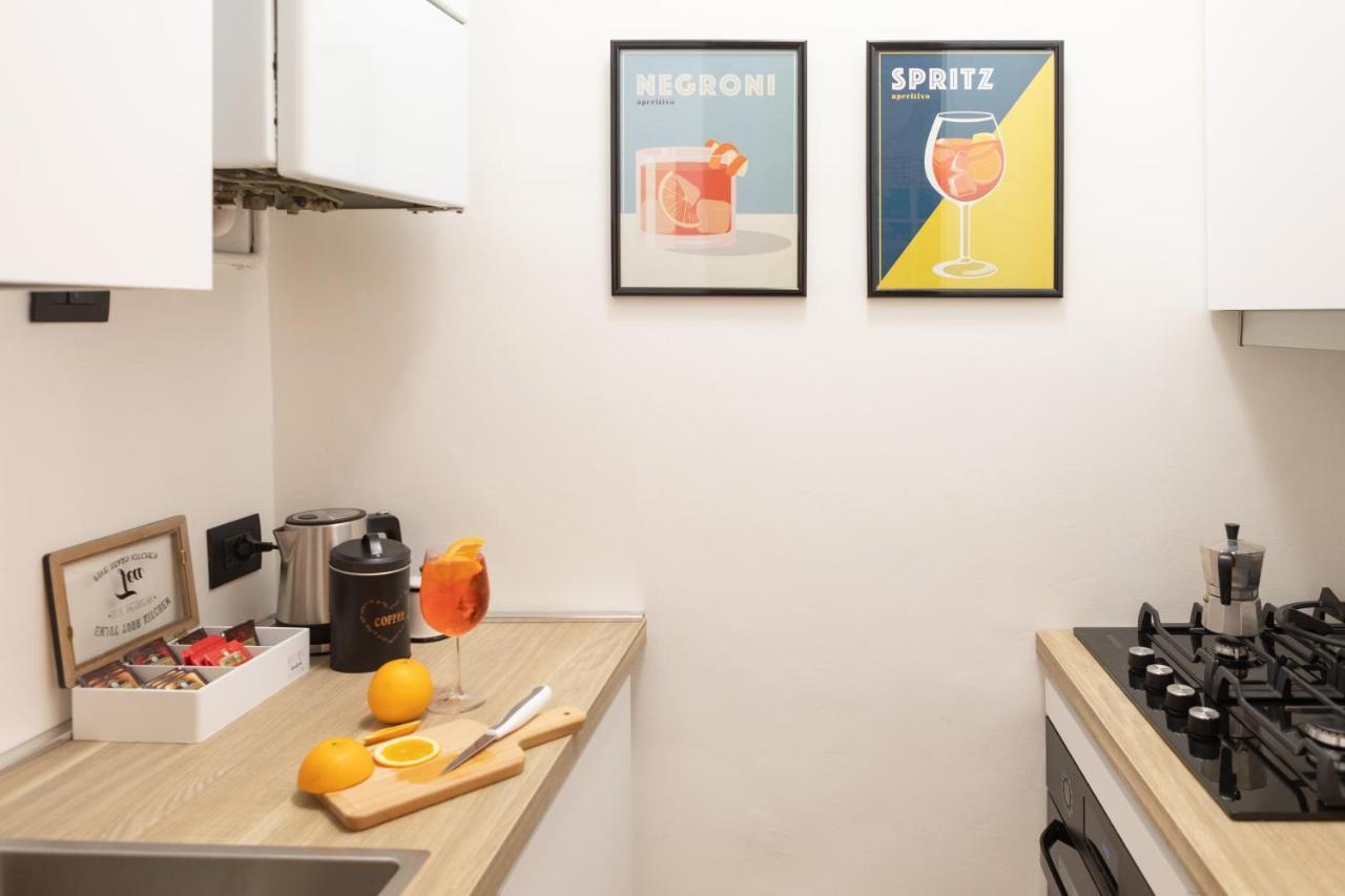 Xenia Apartments - Enjoy Porta Venezia In Modern Apt- 10 Min From Duomo Milan Bagian luar foto