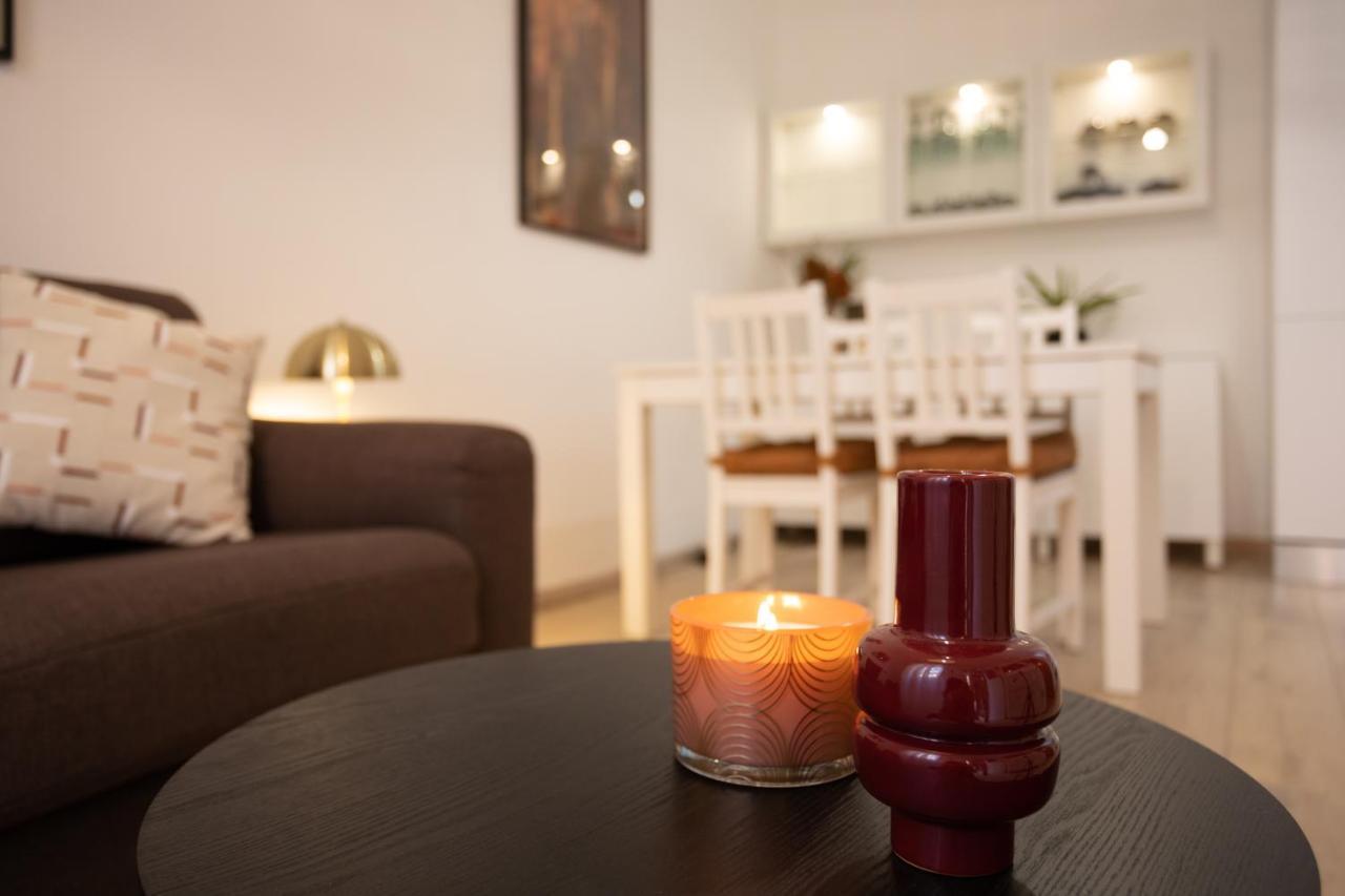 Xenia Apartments - Enjoy Porta Venezia In Modern Apt- 10 Min From Duomo Milan Bagian luar foto